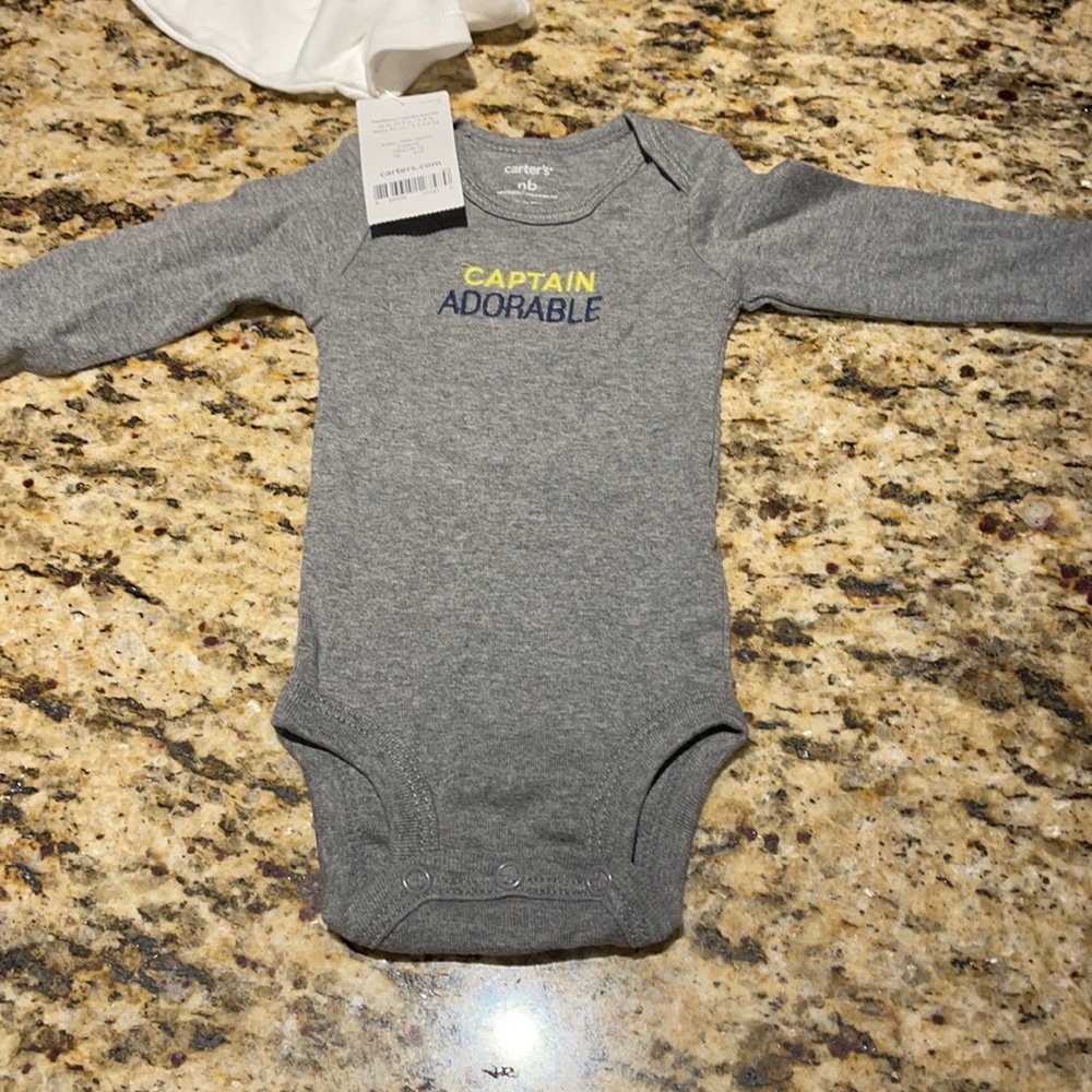 Carter’s 3 piece set. NWT!